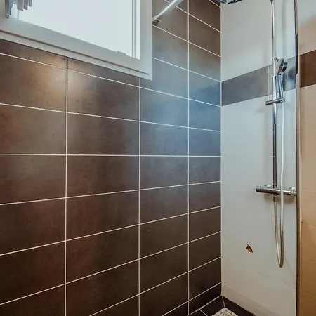 Chez Laurie Lumineux - Balcons Netflix Апартаменты