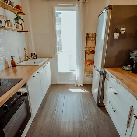 Chez Laurie Lumineux - Balcons Netflix *